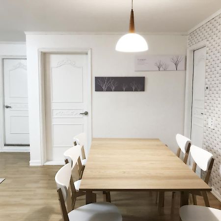 Hongdae Zoe Three Room House Seoul Bagian luar foto