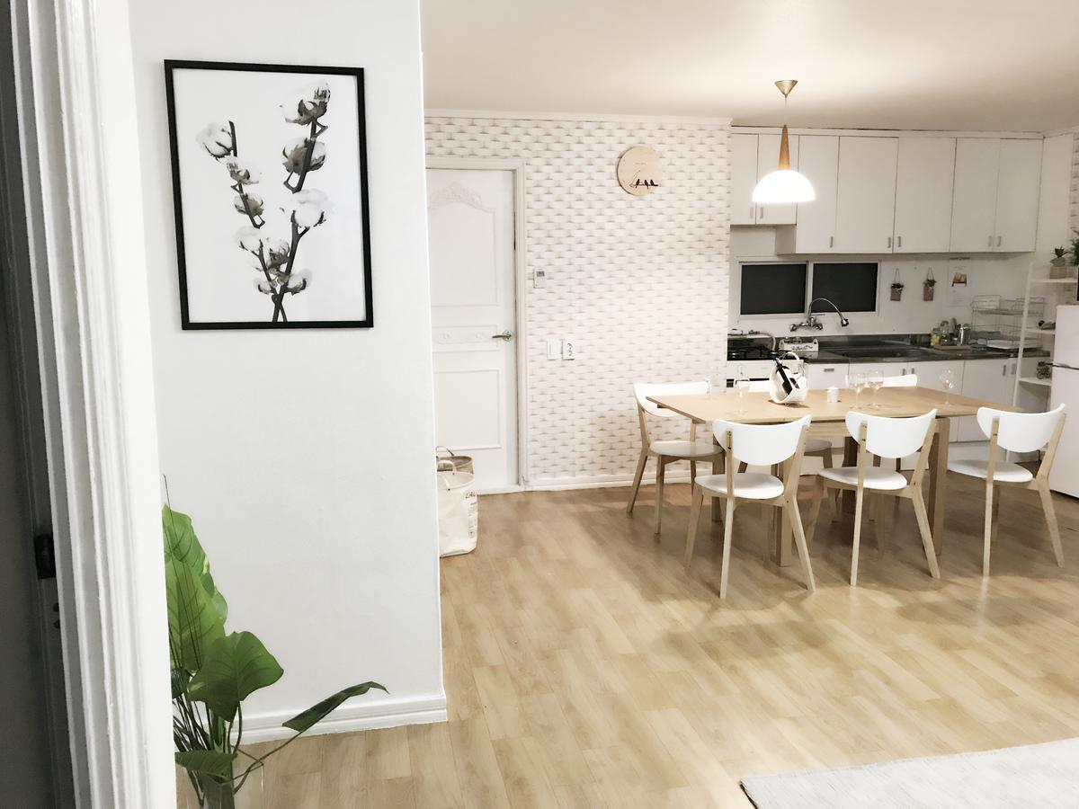 Hongdae Zoe Three Room House Seoul Bagian luar foto