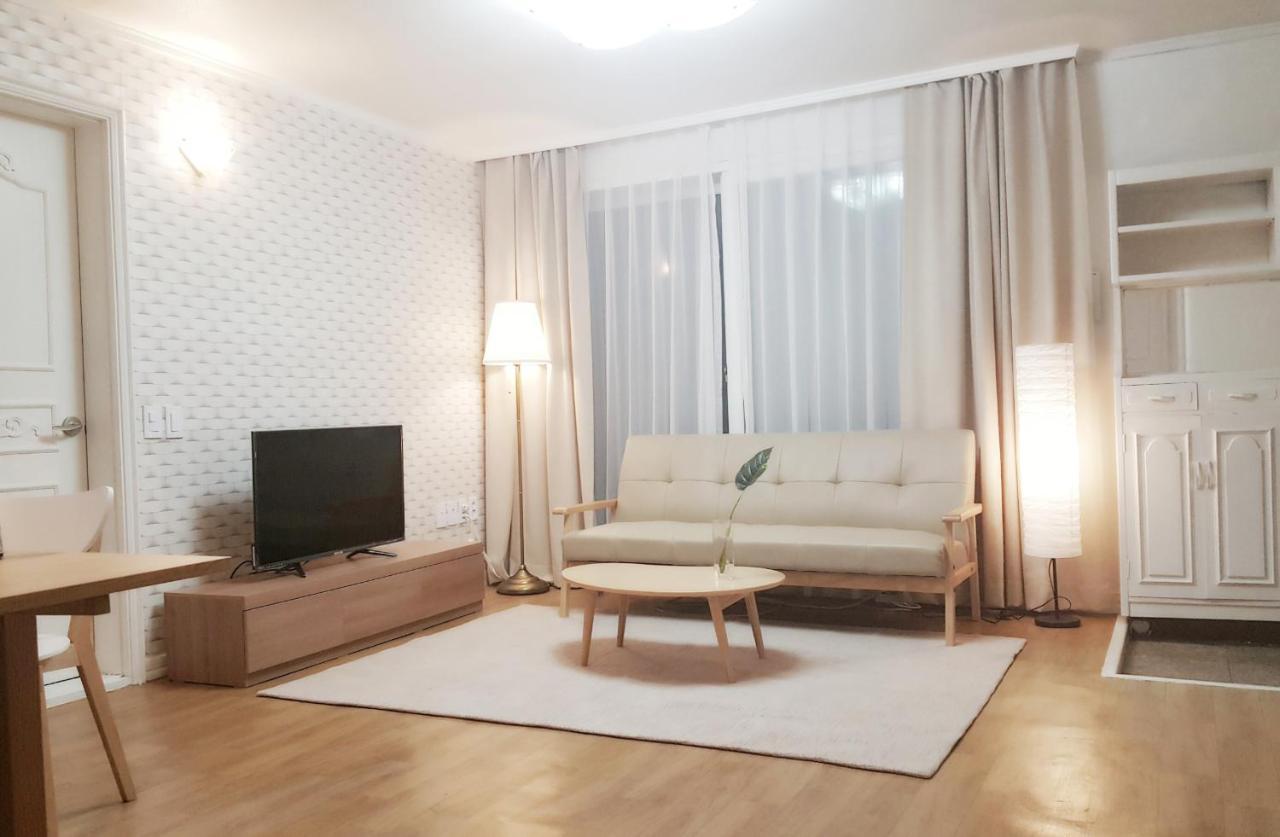 Hongdae Zoe Three Room House Seoul Bagian luar foto